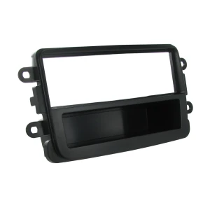 Vmesnik ISO za Dacia - povezava avto stereo sistema z vozilom.