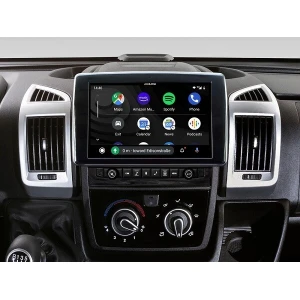 Alpine X903D-DU8 navigacijski sistem z multimedijskim predvajalnikom za avto.