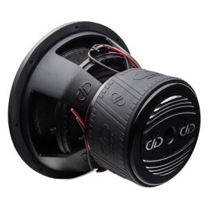 Digital Designs 815F-D2 subwoofer za močno bass glasbo.