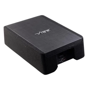 Vibe BA10SQ-V4 subwoofer v ohišju za močno bass glasbo.