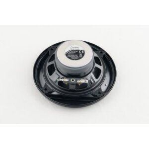 Pioneer TS-G1030F avtozvočniki za jasen zvok in nizke vibracije.