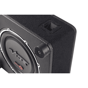 Zvočni subwoofer iz CarAudioEmpire s črno ohišjem in gonilnikom.