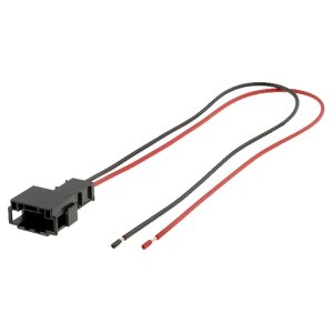 Adapter za zvočnike Mercedes s kabli za priključitev.
