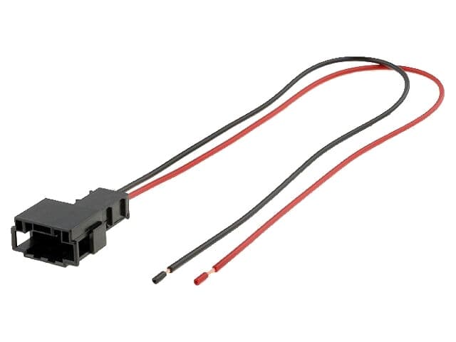 Adapter za zvočnike Mercedes s kabli za priključitev.
